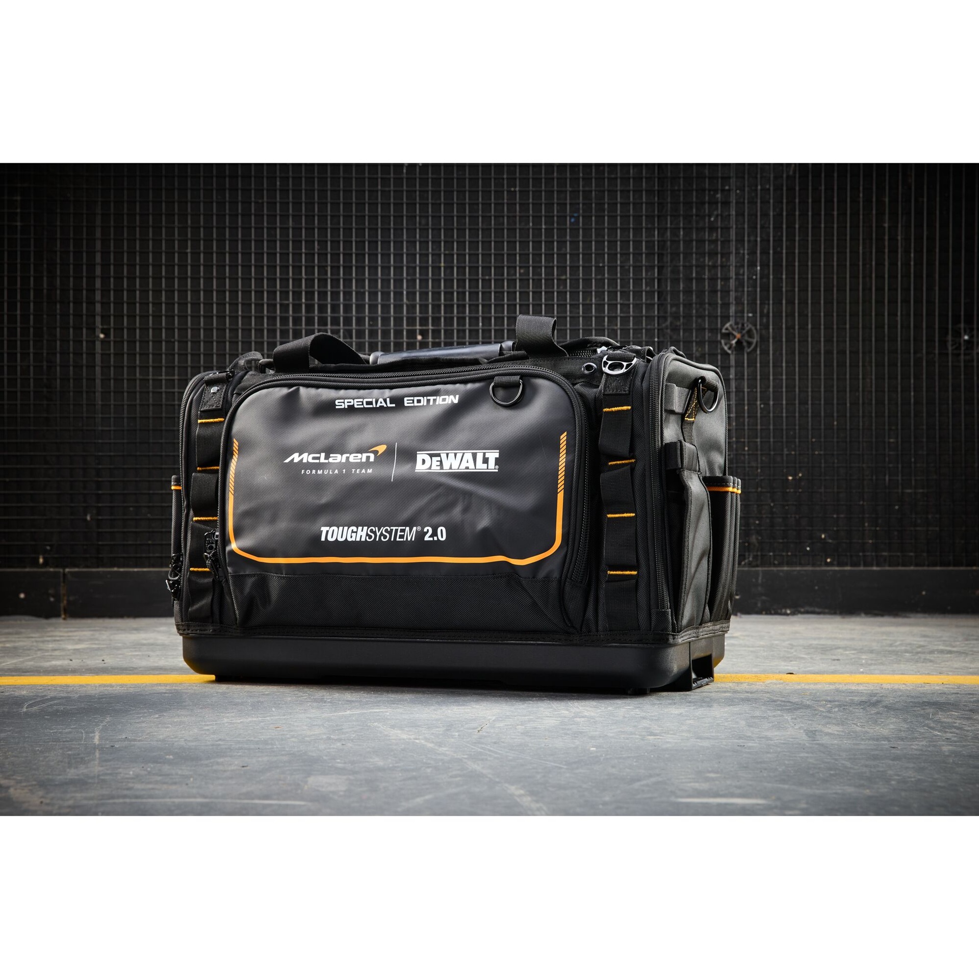 Bolsa de ferramentas ToughSystem 22