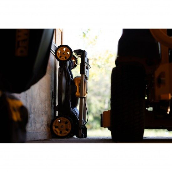 Corta-relvas 53cm XR 54V (sem baterias) refª DCMWP500N-XJ DEWALT Corta-relvas 53cm XR 54V (sem baterias) refª DCMWP500N-XJ DEWALT