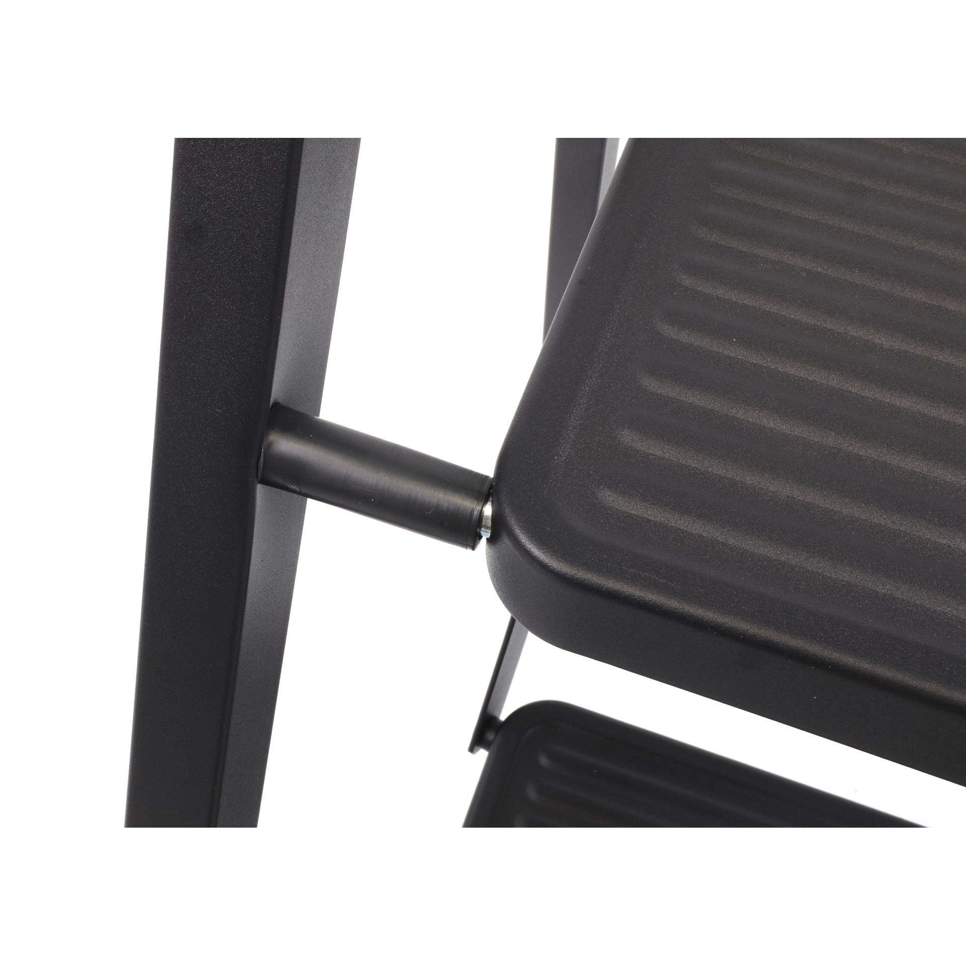 Escadote, 3D, Aço, Preto refª 10416 MADER